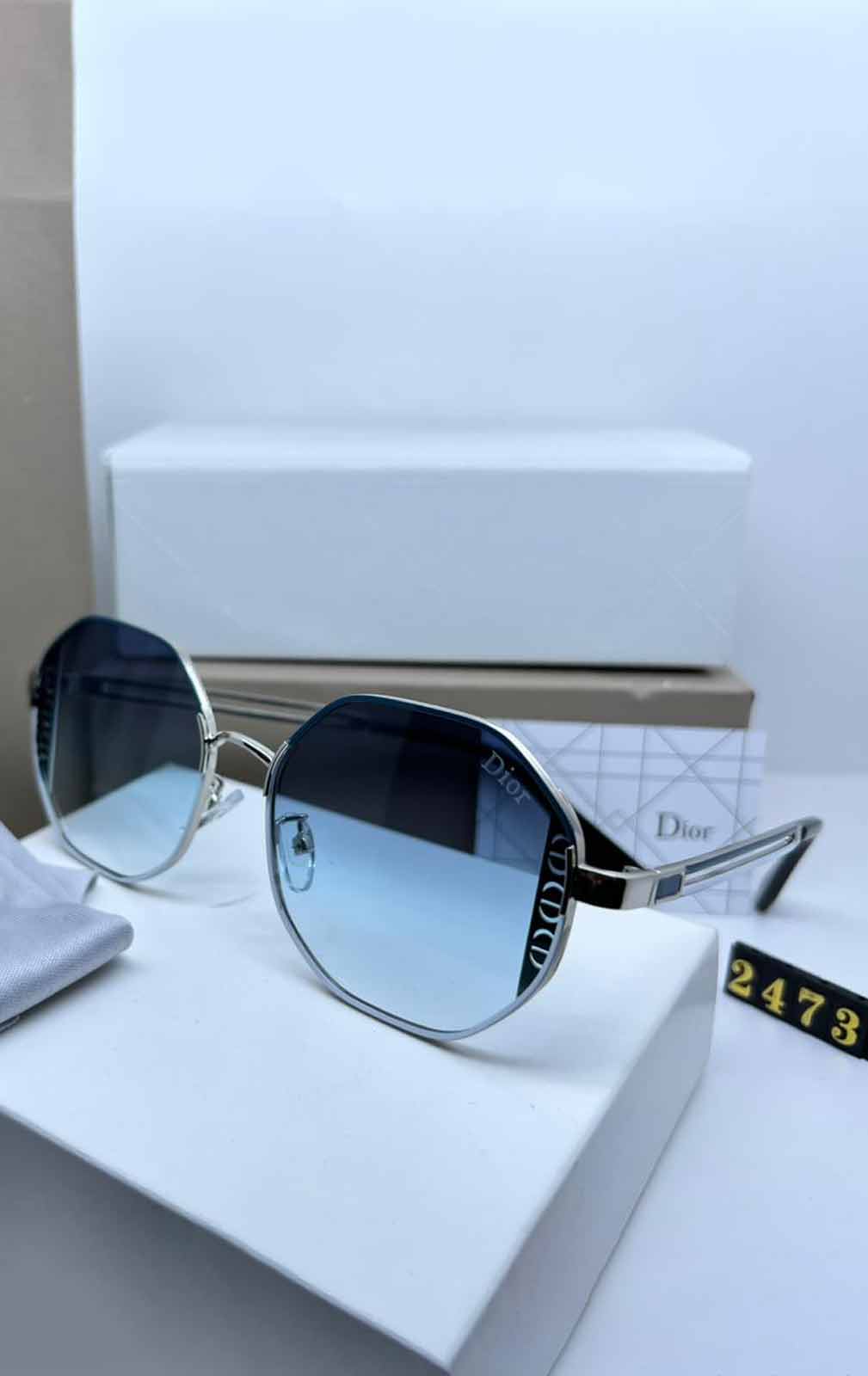Dior Metal Shaped Sunglasses-D-SR-13